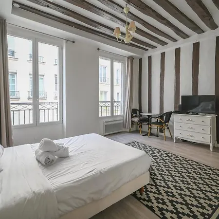 Apartamento Clery 32